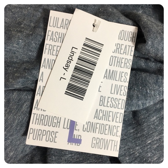 🆕 LULAROE lindsay kimono sweater - Picture 5 of 8